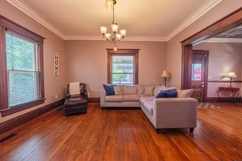 554 Delaware Ave, Marion, OH 43302 photo 5