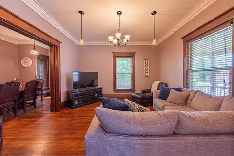 554 Delaware Ave, Marion, OH 43302 photo 4