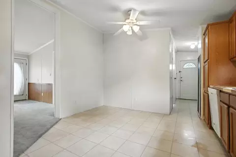 Entry Way - 2630 Dwight Rd, Springfield, OH 45503 photo 2 of 2