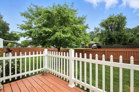 Exterior - 2630 Dwight Rd, Springfield, OH 45503 photo 6 of 14