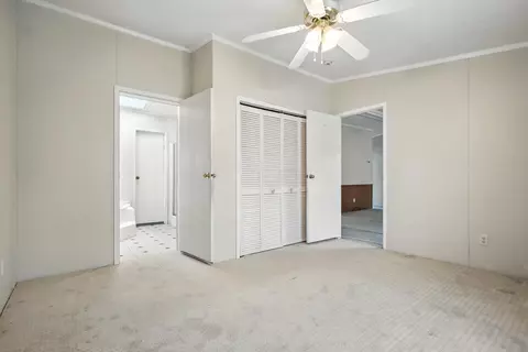 Bedroom - 2630 Dwight Rd, Springfield, OH 45503 photo 2 of 6