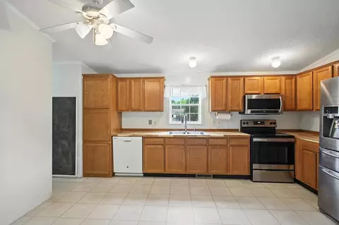 Kitchen - 2630 Dwight Rd, Springfield, OH 45503 photo 1 of 5