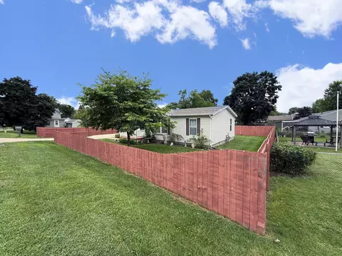Exterior - 2630 Dwight Rd, Springfield, OH 45503 photo 14 of 14
