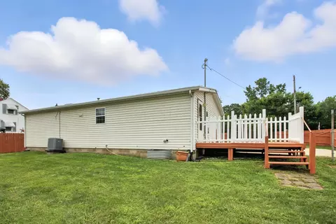 Exterior - 2630 Dwight Rd, Springfield, OH 45503 photo 8 of 14