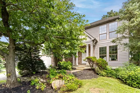4114 Boulder Dam Dr, Columbus, OH 43230