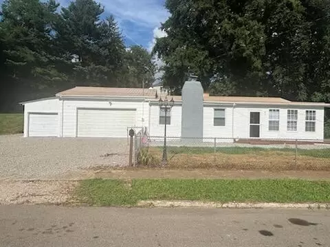 194 Fielde Dr, Newark, OH 43055