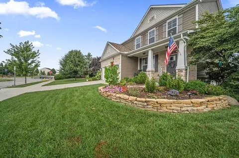 Exterior - 208 Diverston Way, Delaware, OH 43015 photo 8 of 24