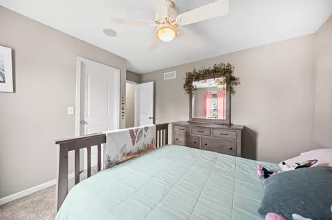 Bedroom - 208 Diverston Way, Delaware, OH 43015 photo 5 of 9