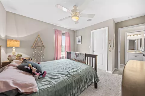 Bedroom - 208 Diverston Way, Delaware, OH 43015 photo 6 of 9