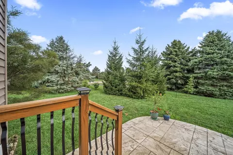 Exterior - 208 Diverston Way, Delaware, OH 43015 photo 14 of 24