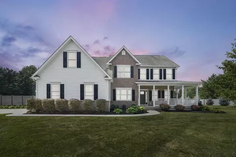 7525 Hayden Run Rd, Hilliard, OH 43026