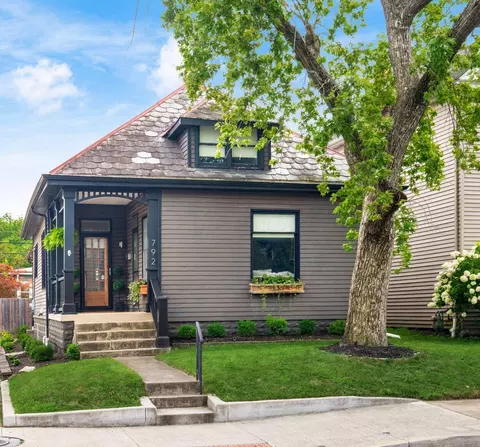 792 Jaeger St, Columbus, OH 43206