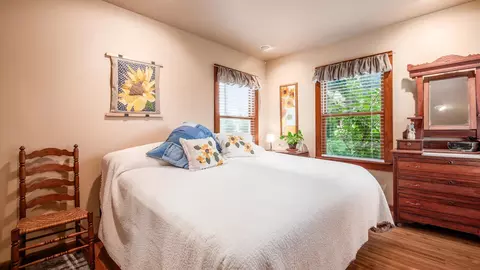 Bedroom - 206 Freeman Memorial Dr, Hebron, OH 43025 photo 1 of 6