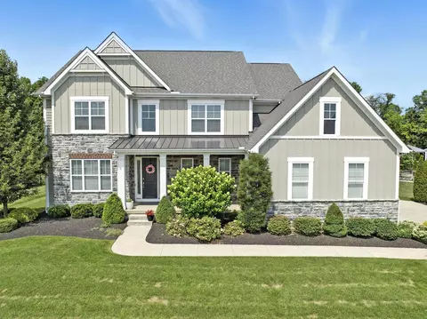 1755 Dartmoor Ln, Delaware, OH 43015