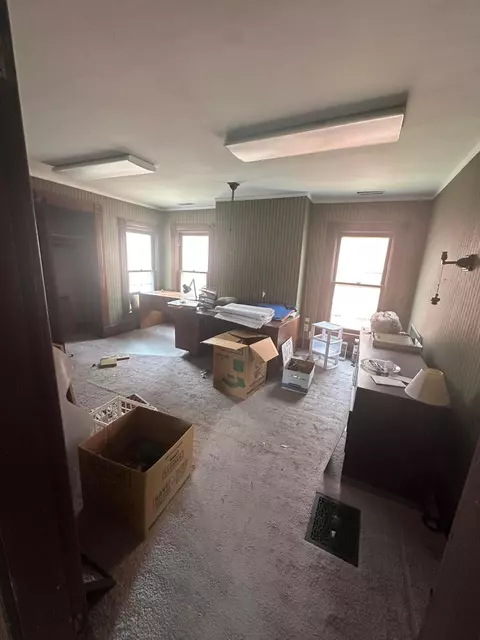 929 E High St, Springfield, OH 45505 photo 7