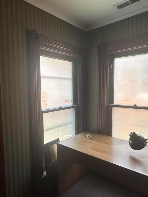 929 E High St, Springfield, OH 45505 photo 5