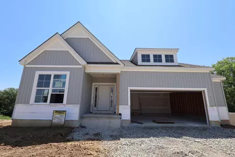 297 Olympic Loop, Commercial Point, OH 43116