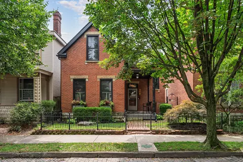 67 E Mithoff St, Columbus, OH 43206