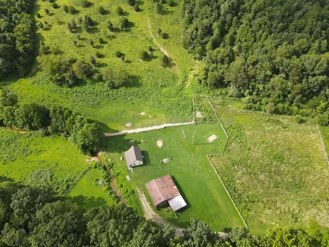 68 Millstone Rd, Beaver, OH 45613