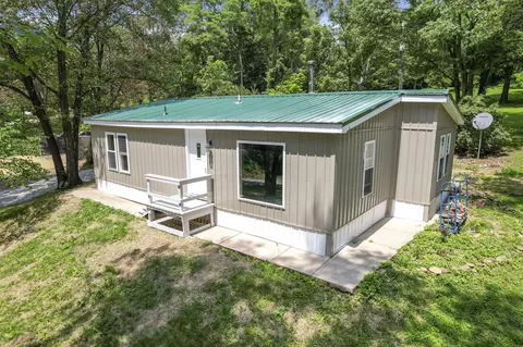 26199 Jackson Rd, Circleville, OH 43113