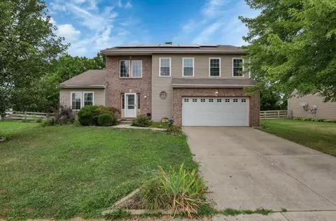 188 Windward Dr, Pataskala, OH 43062