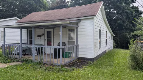 632 Oakland Ave, Bellefontaine, OH 43311