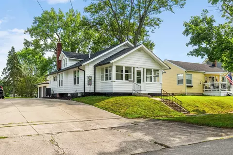 507 W 9th St, Marysville, OH 43040