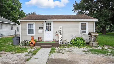 121 Emerson St, Bucyrus, OH 44820