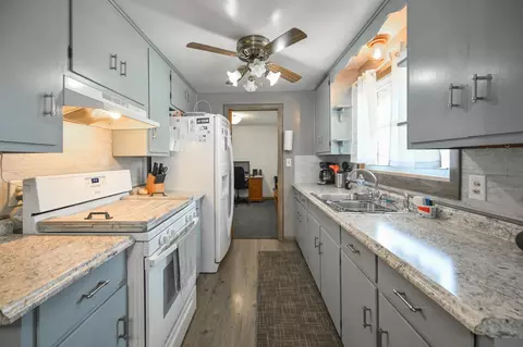 Kitchen - 4823 Ashley Dr, Springfield, OH 45503 photo 1 of 4