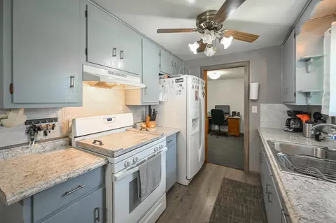 Kitchen - 4823 Ashley Dr, Springfield, OH 45503 photo 2 of 4