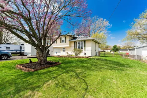 2535 East Dr, Marion, OH 43302