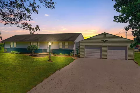 324 W High St, Amanda, OH 43102