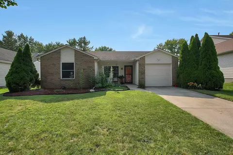 5945 Meadowsglen Dr, Dublin, OH 43017