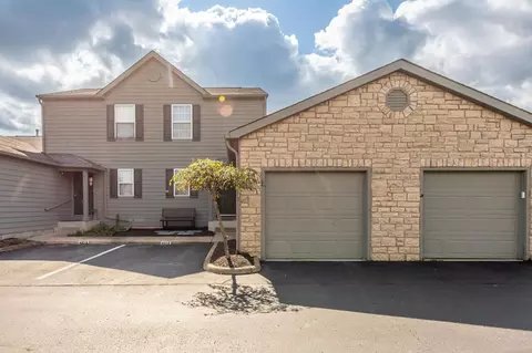 4017 Meadowleigh Way #29C, Columbus, OH 43230
