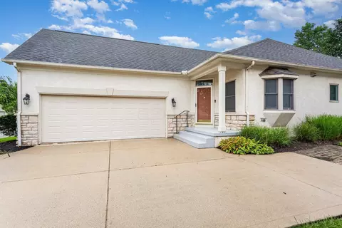 6054 Mcnaughten Grove Ln, Columbus, OH 43213