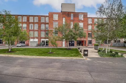 448 W Nationwide Blvd #303, Columbus, OH 43215