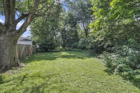 Exterior - 3665 Etna St, Columbus, OH 43213 photo 22 of 25