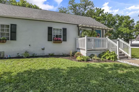 Exterior - 3665 Etna St, Columbus, OH 43213 photo 6 of 25