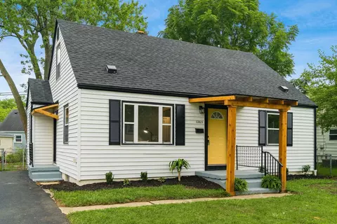 1265 E North Broadway St, Columbus, OH 43224