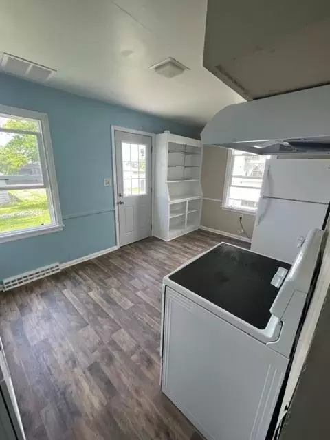 Kitchen - 551 Universal Ave, Marion, OH 43302 photo 1 of 1