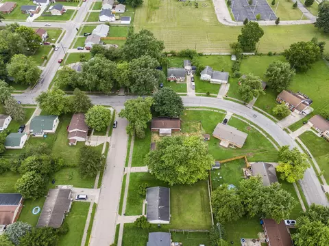 View/Area - 1950 Sturgeon St, Springfield, OH 45506 photo 2 of 3