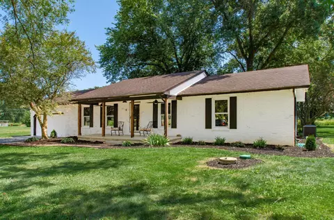 5548 Harriet St, Groveport, OH 43125