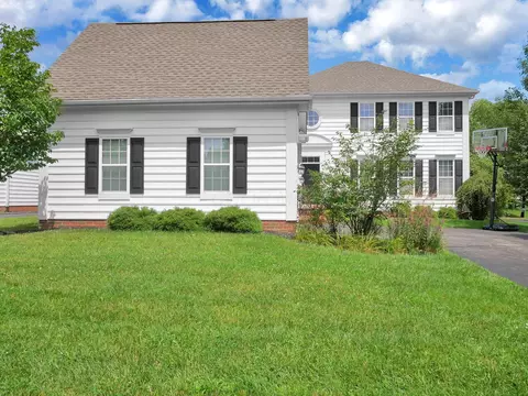 7126 Fodor Rd, New Albany, OH 43054