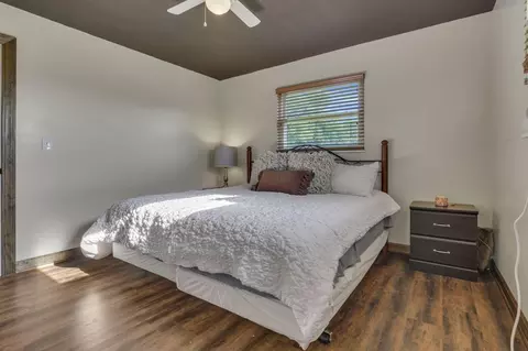 Bedroom - 1845 Roberta Dr, Heath, OH 43056 photo 5 of 10