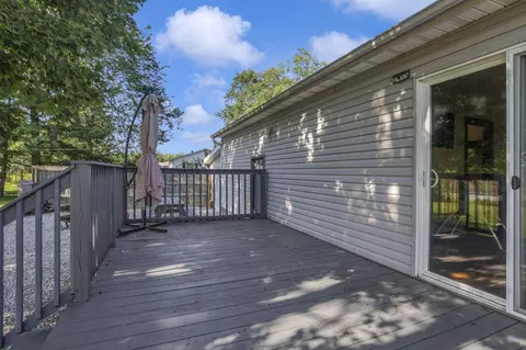 Exterior - 1845 Roberta Dr, Heath, OH 43056 photo 7 of 19