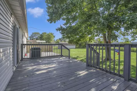 Exterior - 1845 Roberta Dr, Heath, OH 43056 photo 8 of 19