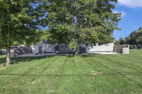 Exterior - 1845 Roberta Dr, Heath, OH 43056 photo 10 of 19