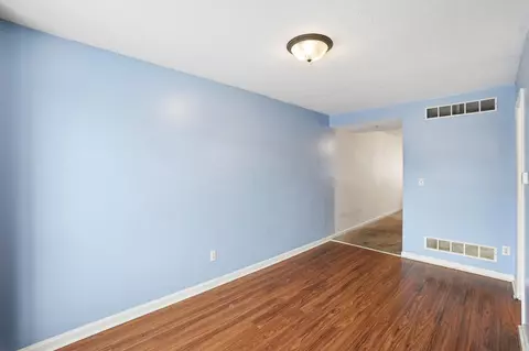 515 Clairbrook Ave, Columbus, OH 43228 photo 10