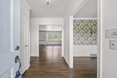 Entry Way - 8143 Snyder Rd, Orient, OH 43146 photo 1 of 1