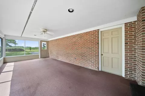 Exterior - 8143 Snyder Rd, Orient, OH 43146 photo 5 of 11